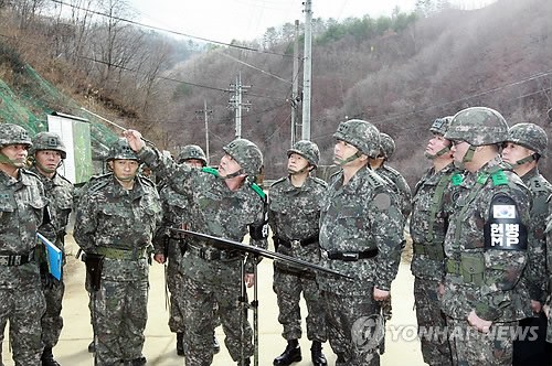 韓軍方高官察看朝軍動(dòng)向稱(chēng)朝鮮挑釁態(tài)勢(shì)加強(qiáng)