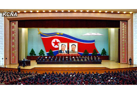 朝鮮紀(jì)念憲法頒布40周年稱金正恩繼承業(yè)績(jī)（圖）
