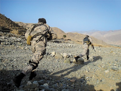 2009年6月，阿富汗政府軍在甘加爾谷地與塔利班作戰(zhàn)的情景。