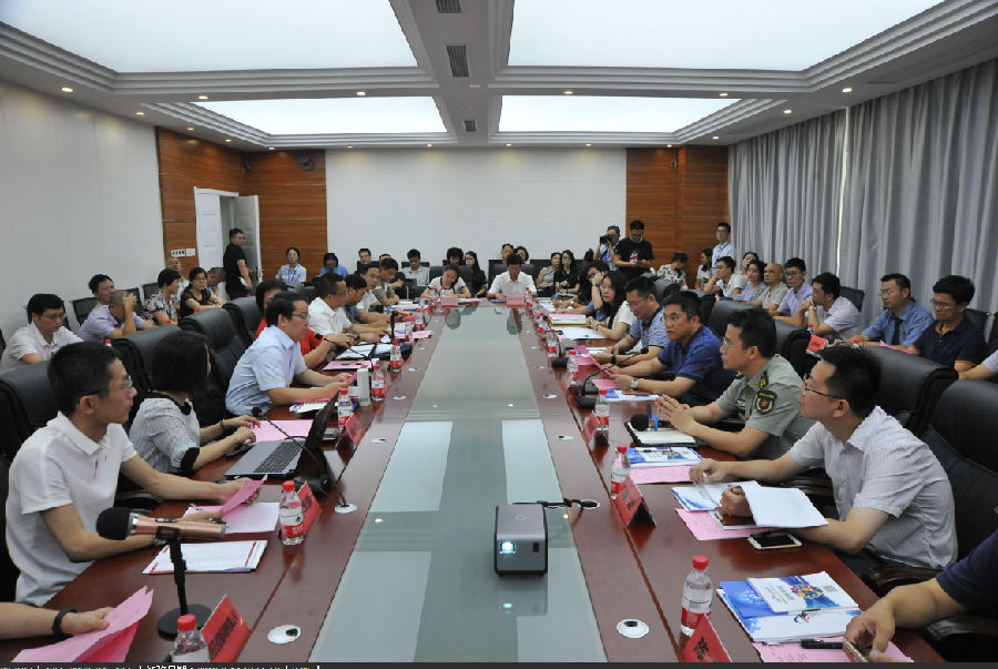 匯聚省市區(qū)強(qiáng)大合力，釋放“知?jiǎng)?chuàng)福建”創(chuàng)新動(dòng)能——顏志煌局長(zhǎng)在“知?jiǎng)?chuàng)福建”平臺(tái)會(huì)見鼓樓區(qū)委書記薛侃一行