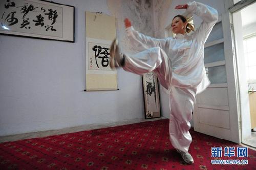 #（文化人物）（1）一個(gè)法國女孩的太極夢(mèng)