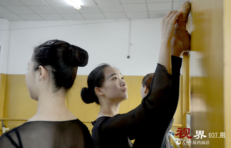 舞伴磨合、思維碰撞，創(chuàng)作就像十月懷胎，過程艱苦，但卻欣慰。